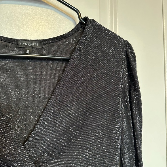 DYNAMITE cropped tee - Picture 3 of 4